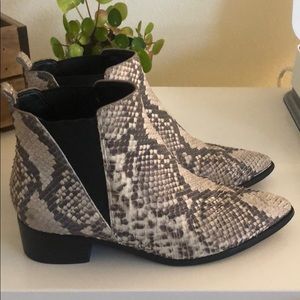 Marc Fisher booties size 7